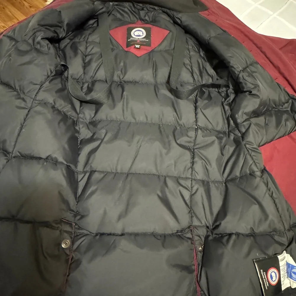 Canada Goose Women's Kensington Parka Size M Fusion Fit - Picture 3 of 15